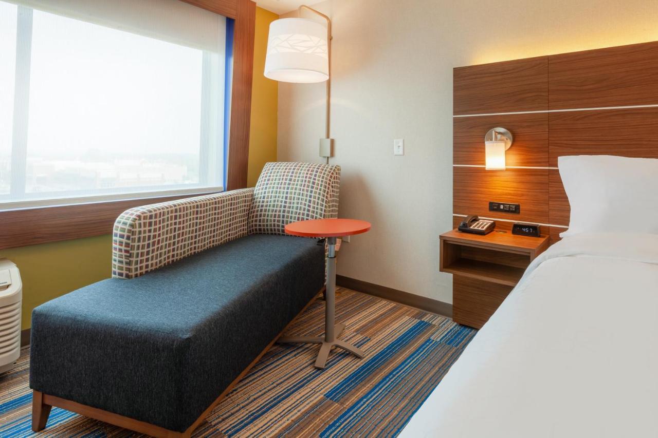 Holiday Inn Express & Suites Brunswick-Harpers Ferry Area By Ihg מראה חיצוני תמונה