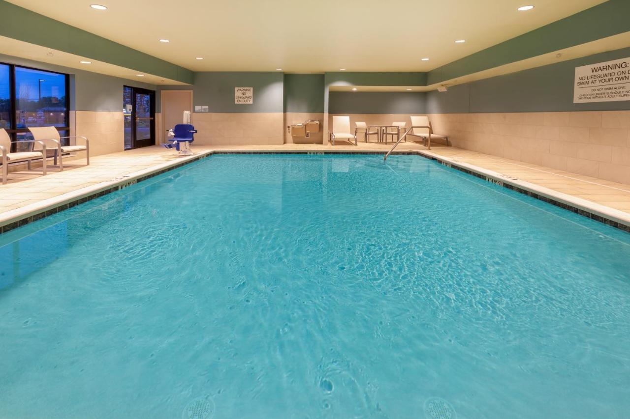 Holiday Inn Express & Suites Brunswick-Harpers Ferry Area By Ihg מראה חיצוני תמונה