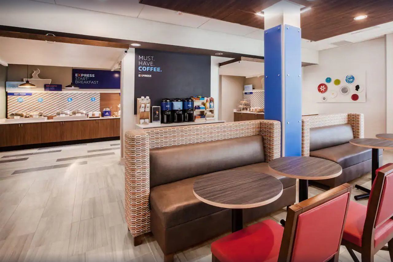 Holiday Inn Express & Suites Brunswick-Harpers Ferry Area By Ihg מראה חיצוני תמונה